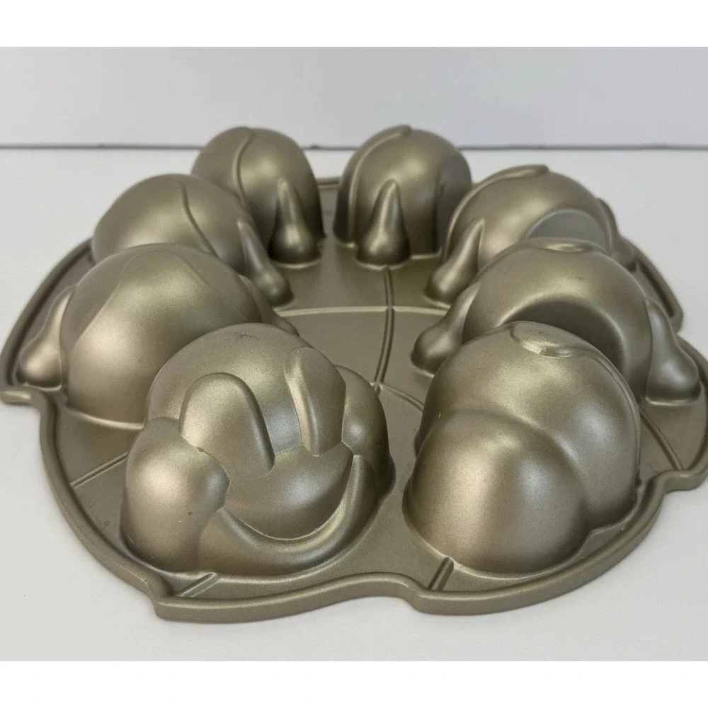 Nordic Ware‎ Caterpillar Cakelet Cake Pan Mold Non Stick Cast Aluminum